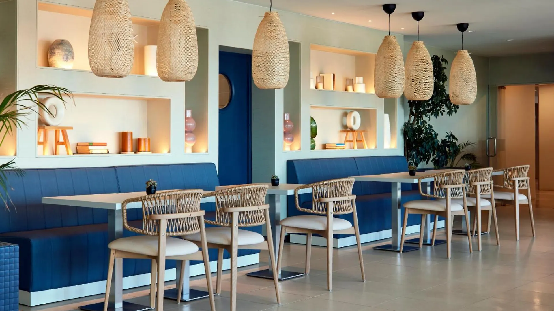 Dom Jose Beach Hotel Quarteira 3*,