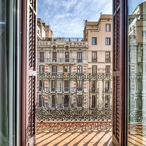 Perfectly Located 4bed 4bath In 1 2 Apartment Barcelona