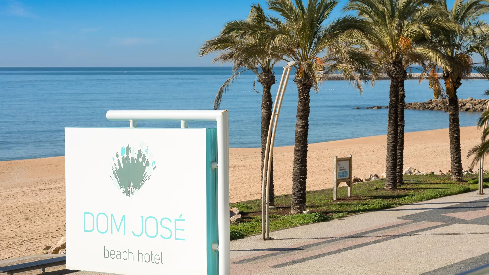 Dom Jose Beach Hotel Картейра